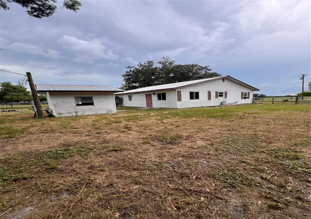 Photo 3 of Single family home for sale at 6586 NE Moore Ave, Arcadia, FL 34266 | MLS# A4703440 | Listing updated on 2026-09-11