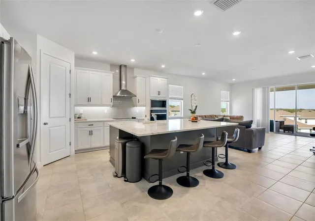 Photo 3 of Single family home for sale at 2100 Keystone Cir, Minneola, FL 34715 | MLS# O6434844 | Listing updated on 2026-09-10
