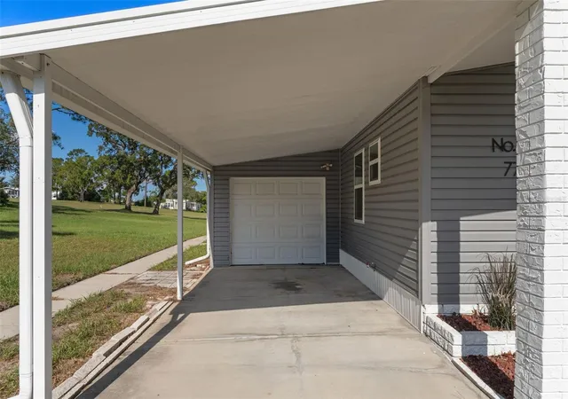 Photo 3 of Manufactured home for sale at 7713 Moriah Ave, Brooksville, FL 34613 | MLS# TB8540442 | Listing updated on 2026-09-15