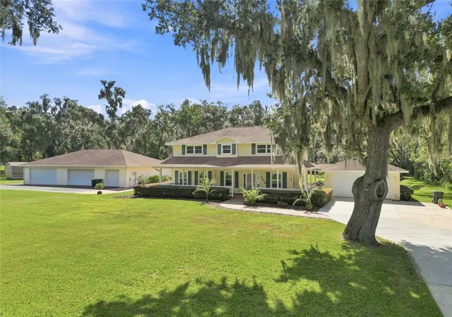 Single family home for sale at 2628 Longwood Dr, LAKELAND, FL 33811 | MLS# L4964424