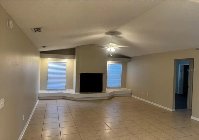 Photo 3 of Single family home for sale at 2537 Arborwood Dr, Valrico, FL 33596 | MLS# TB8540618 | Listing updated on 2026-10-02