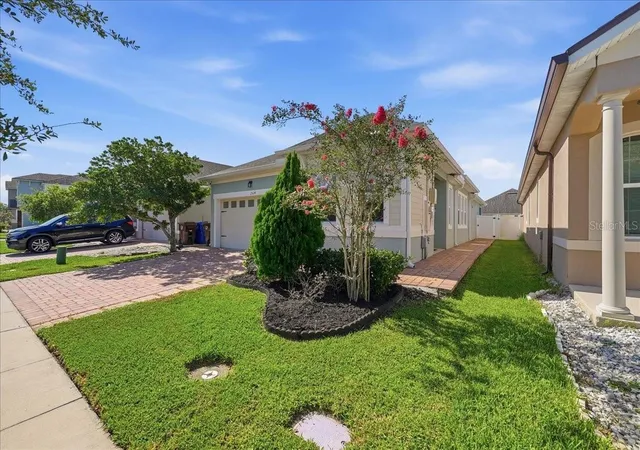 Photo 2 of Single family home for sale at 2524 Rapollo Dr, Kissimmee, FL 34741 | MLS# S5155969 | Listing updated on 2026-09-11