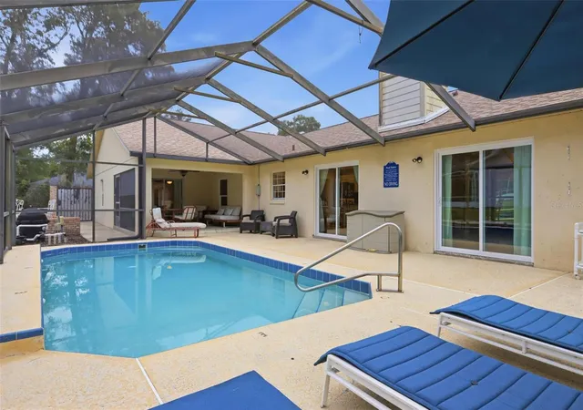 Photo 1 of Single family home for sale at 1095 E Wisconsin Ave, Deland, FL 32724 | MLS# V4950840 | Listing updated on 2026-10-09