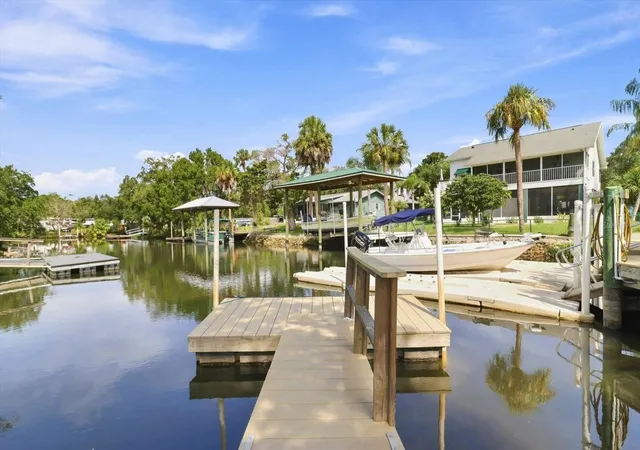 Photo 4 of Single family home for sale at 11271 W Coral Ct, Crystal River, FL 34429 | MLS# TB8540655 | Listing updated on 2026-09-30