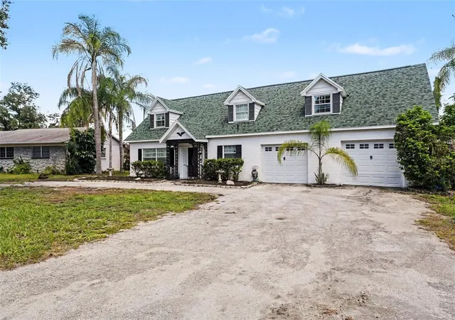 Photo 2 of Single family home for sale at 404 Clarissa Dr, Brandon, FL 33511 | MLS# TB8540667 | Listing updated on 2026-10-21