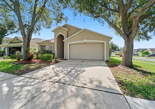 Photo 2 of Single family home for sale at 29412 Sea Dahlia Pass, Wesley Chapel, FL 33543 | MLS# O6435137 | Listing updated on 2026-10-08