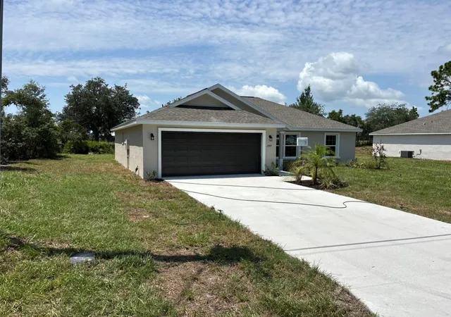 Photo 3 of Sale Pending at 2957 W Striblin Dr, Citrus Springs, FL 34433 | MLS# G5116700 | Listing updated on 2026-09-15
