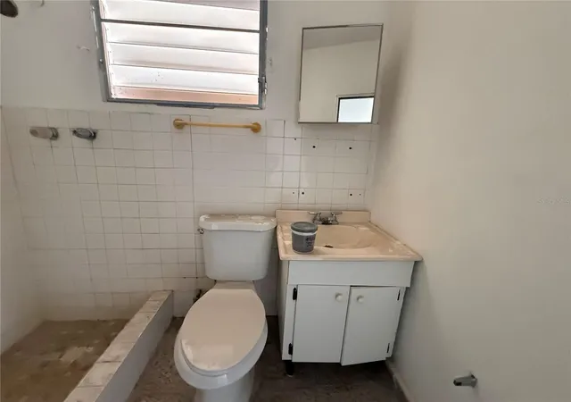 Photo 2 of House for sale at 68 Calle Enrique Gonzalez Guayama Pueblo, Guayama, PR 00784 | MLS# PR9123563 | Listing updated on 2026-10-13