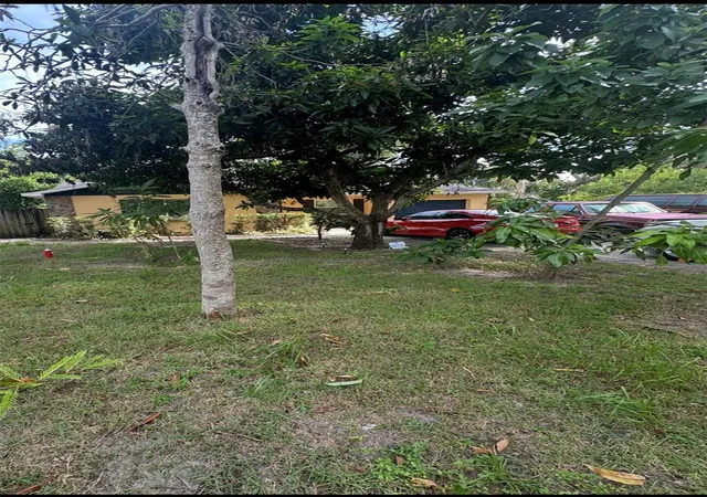 Photo 2 of Single family home for sale at 4605 E Yukon St, Tampa, FL 33617 | MLS# TB8540924 | Listing updated on 2026-09-11
