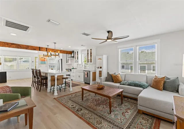 Photo 4 of Single family home for sale at 106 W Minnehaha St, Tampa, FL 33604 | MLS# TB8540955 | Listing updated on 2026-09-11