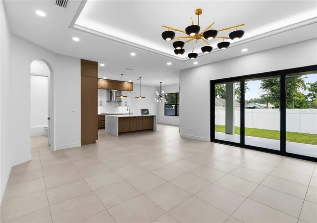 Photo 3 of Single family home for sale at 104 S Maki Rd, Plant City, FL 33563 | MLS# TB8541015 | Listing updated on 2026-10-07