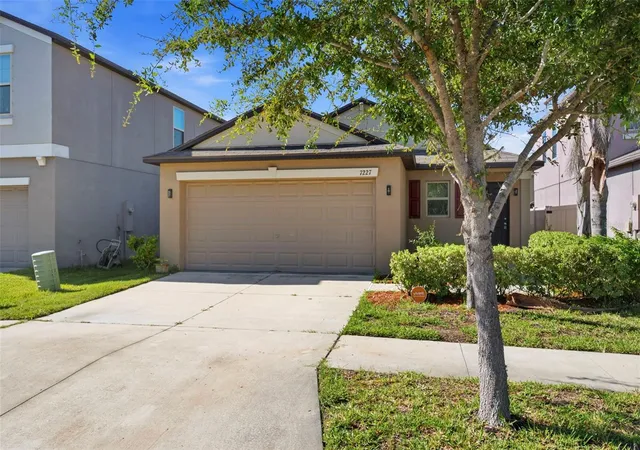 Photo 2 of Single family home for sale at 7227 Salt River Ave, Sun City Center, FL 33573 | MLS# TB8541023 | Listing updated on 2026-09-15