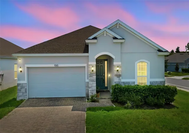 Photo 4 of Single family home for sale at 1065 Chelan Falls Dr, Deland, FL 32724 | MLS# O6435423 | Listing updated on 2026-09-14