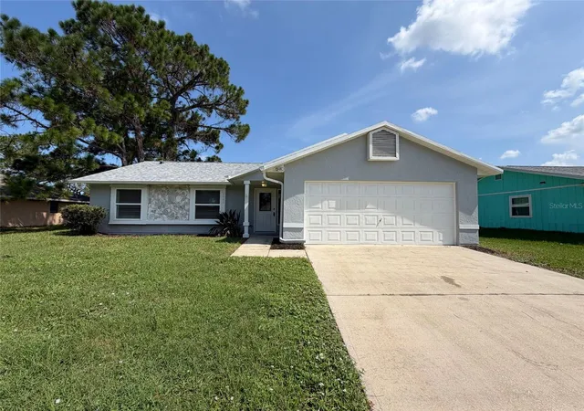 Photo 1 of Single family home for sale at 1061 Hunt St Nw, PALM BAY, FL 32907 | MLS# O6435464 | Listing updated on 2026-10-15