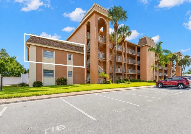 Photo 2 of Condo for sale at 12760 Indian Rocks Rd #107, Largo, FL 33774 | MLS# TB8541151 | Listing updated on 2026-10-07