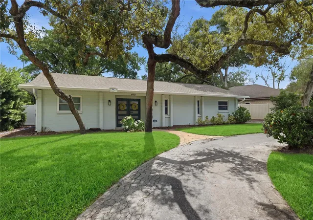Photo 2 of Single family home for sale at 4411 15th St N, St Petersburg, FL 33703 | MLS# TB8541173 | Listing updated on 2026-10-23