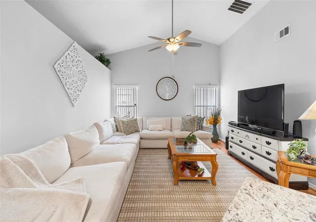 Photo 3 of Single family home for sale at 12512 Tillingham Ct, Orlando, FL 32837 | MLS# O6435681 | Listing updated on 2026-09-12