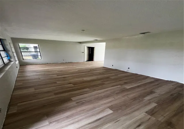 Photo 3 of Single family home for sale at 3249 54th St N, St Petersburg, FL 33710 | MLS# O6435706 | Listing updated on 2026-10-08