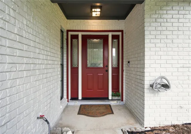 Photo 3 of Single family home for sale at 4313 Foxglen Ln, Tampa, FL 33624 | MLS# TB8541368 | Listing updated on 2026-09-15