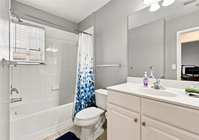 Photo 4 of Townhouse for sale at 9801 Meadow Field Cir, Tampa, FL 33626 | MLS# TB8541425 | Listing updated on 2026-10-28