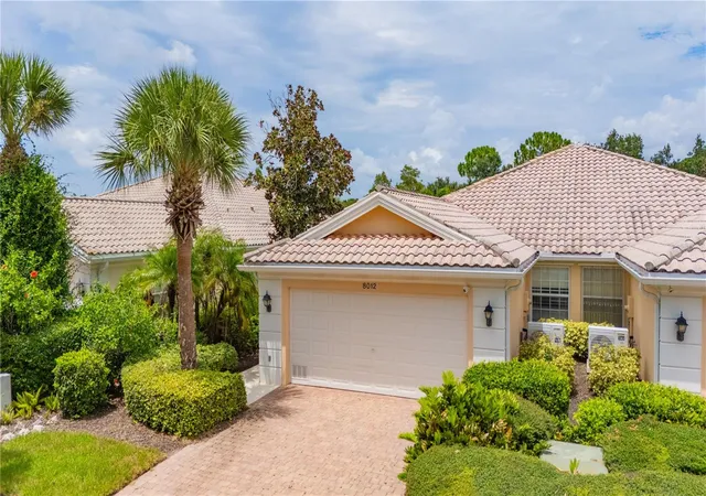 Photo 1 of Single family home for sale at 8012 Camminare Dr, Sarasota, FL 34238 | MLS# A4703777 | Listing updated on 2026-09-21