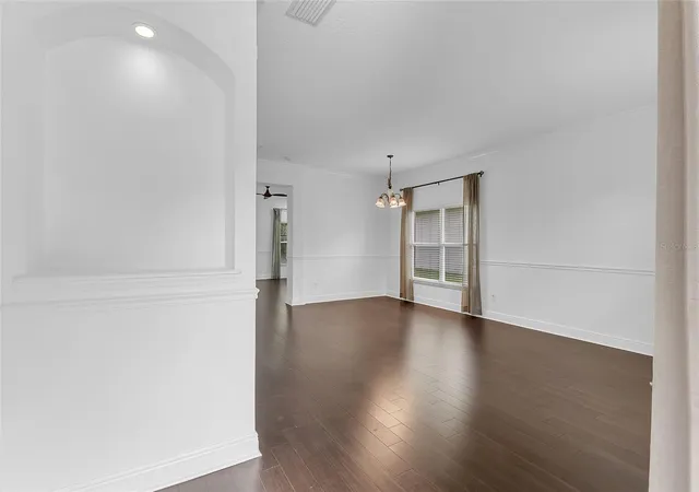 Photo 3 of Single family home for sale at 1127 Crane Crest Wy, Orlando, FL 32825 | MLS# O6435841 | Listing updated on 2026-09-24