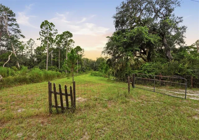 Photo 3 of Manufactured home for sale at 39913 Swift Rd, Eustis, FL 32736 | MLS# OM730905 | Listing updated on 2026-09-14