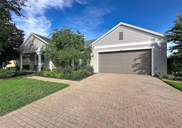 Photo 3 of Single family home for sale at 145 Bayou Bnd Rd, Groveland, FL 34736 | MLS# G5116827 | Listing updated on 2026-09-23