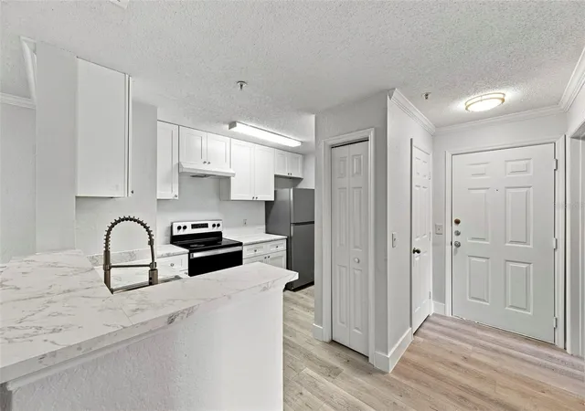 Photo 3 of Condo for sale at 18001 Richmond Pl Dr #136, Tampa, FL 33647 | MLS# TB8541588 | Listing updated on 2026-10-07