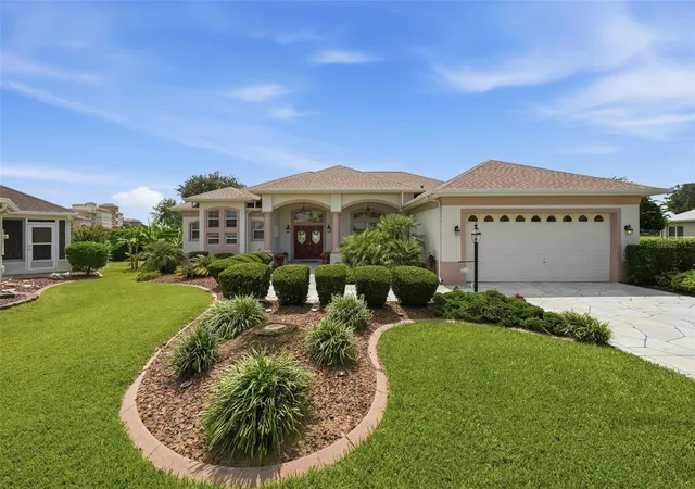 Photo 1 of Sale Pending at 1722 Enrique Dr, The Villages, FL 32159 | MLS# G5116833 | Listing updated on 2026-10-02