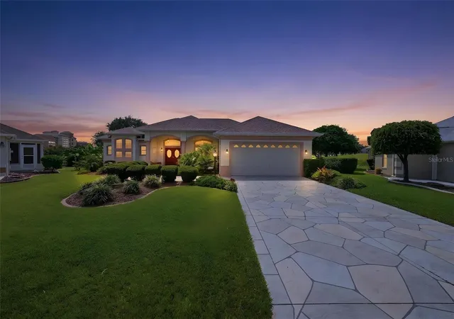 Photo 2 of Sale Pending at 1722 Enrique Dr, The Villages, FL 32159 | MLS# G5116833 | Listing updated on 2026-10-02