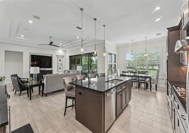 Photo 3 of Single family home for sale at 534 Blue Flag Dr, Auburndale, FL 33823 | MLS# L4964505 | Listing updated on 2026-10-04