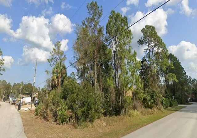 Photo 2 of Sale Pending at 2 Secretary Trl, Palm Coast, FL 32164 | MLS# A4703812 | Listing updated on 2026-10-25