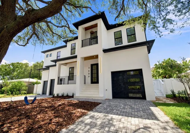 Single family home for sale at 3609 S Gardenia Ave, TAMPA, FL 33629 | MLS# TB8541821