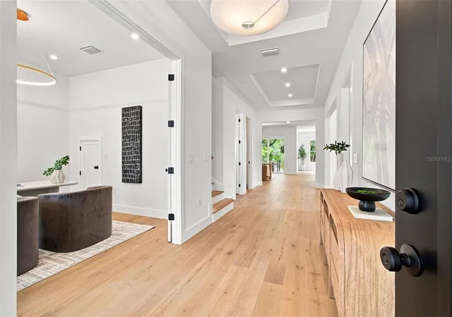 Photo 4 of Single family home for sale at 3609 S Gardenia Ave, Tampa, FL 33629 | MLS# TB8541821 | Listing updated on 2026-09-29