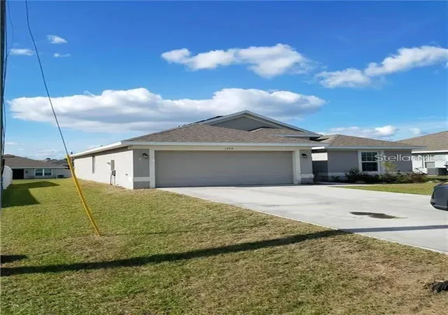Photo 2 of Sale Pending at 1353 N Platte Ct, Kissimmee, FL 34759 | MLS# O6436188 | Listing updated on 2026-09-11