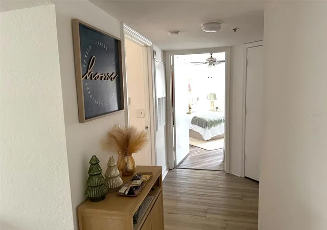 Listing Photo 5 - Condo for sale in building located at 7360 Westpointe Blvd, Orlando, FL 32835 - Unit #127