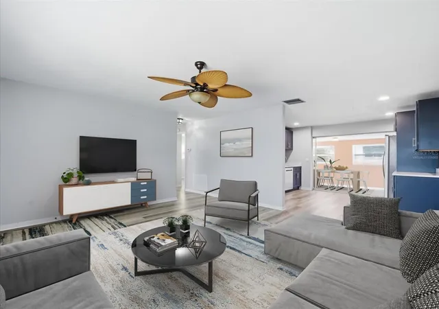 Photo 3 of Single family home for sale at 14023 94Th Pl, Seminole, FL 33776 | MLS# TB8541998 | Listing updated on 2026-10-03