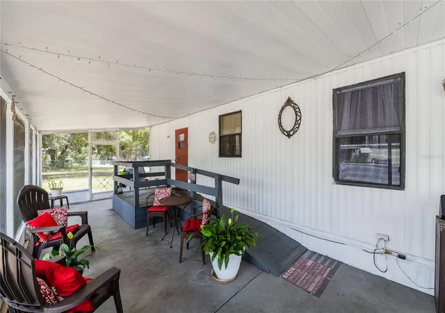 Photo 3 of Manufactured home for sale at 8913 Jericho Ct, Polk City, FL 33868 | MLS# TB8542020 | Listing updated on 2026-10-03
