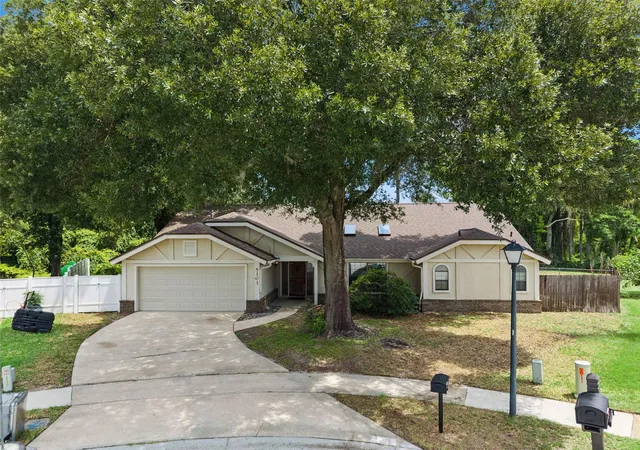 Photo 1 of Single family home for sale at 5101 Goldenwood Dr, Orlando, FL 32817 | MLS# O6436279 | Listing updated on 2026-10-20