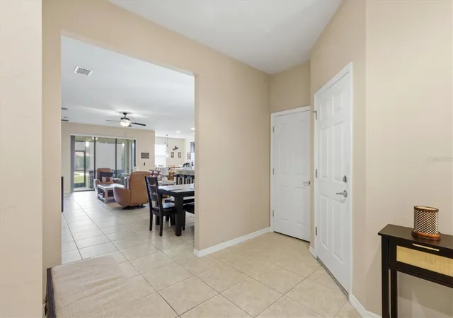 Photo 4 of Single family home for sale at 4703 69th Street E, Bradenton, FL 34203 | MLS# A4703940 | Listing updated on 2026-09-12
