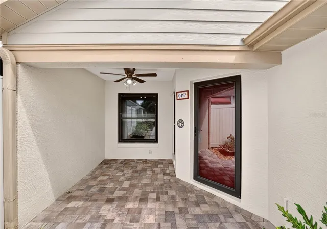Photo 3 of Single family home for sale at 4431 Ne 4th St, Ocala, FL 34470 | MLS# OM731010 | Listing updated on 2026-09-11
