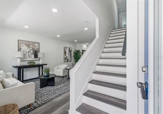 Photo 3 of Single family home for sale at 15924 Winding Dr, Tampa, FL 33624 | MLS# TB8542200 | Listing updated on 2026-09-28