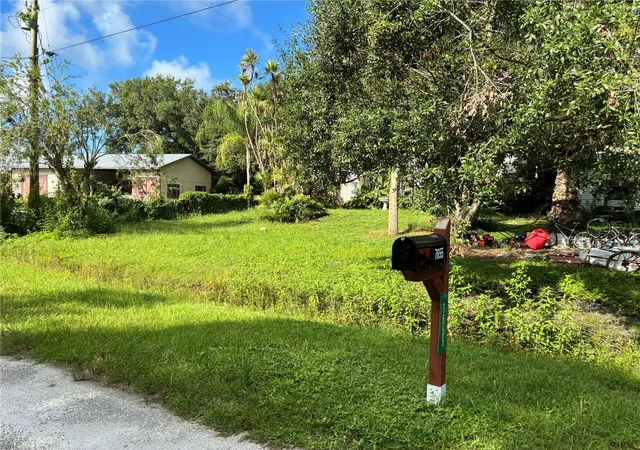 Photo 2 of Sale Pending at 7655 Ne 8th Drive, Okeechobee, FL 34974 | MLS# TB8542242 | Listing updated on 2026-09-15