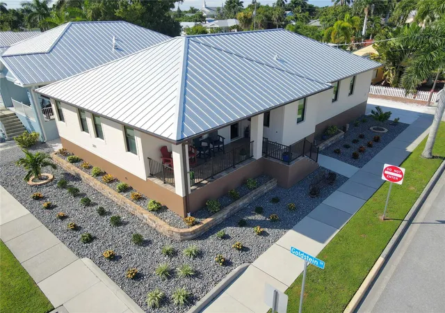 Photo 1 of Single family home for sale at 301 Goldstein St, Punta Gorda, FL 33950 | MLS# C7529965 | Listing updated on 2026-10-06