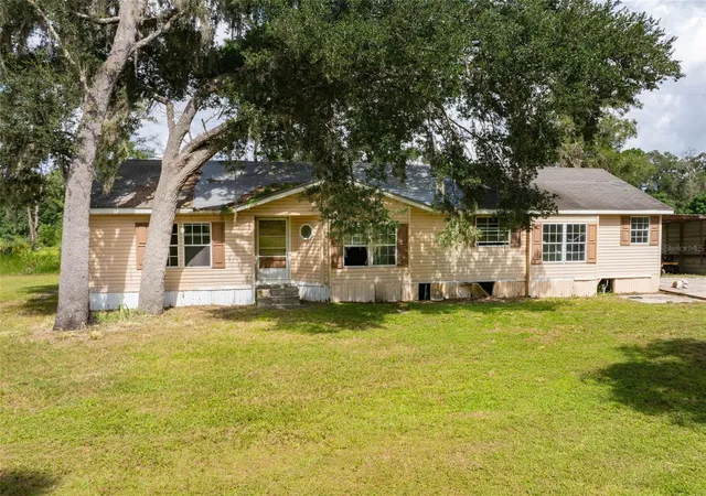 Photo 3 of Manufactured home for sale at 15265 Hebron Church Rd, Brooksville, FL 34614 | MLS# W7888893 | Listing updated on 2026-10-06