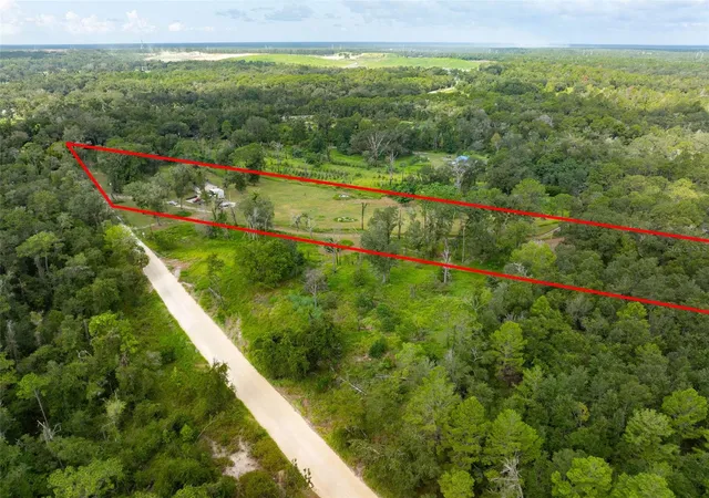 Photo 4 of Manufactured home for sale at 15265 Hebron Church Rd, Brooksville, FL 34614 | MLS# W7888893 | Listing updated on 2026-10-06