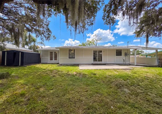 Photo 4 of Single family home for sale at 3004 Hunkin Cir, Deltona, FL 32738 | MLS# O6436464 | Listing updated on 2026-10-08