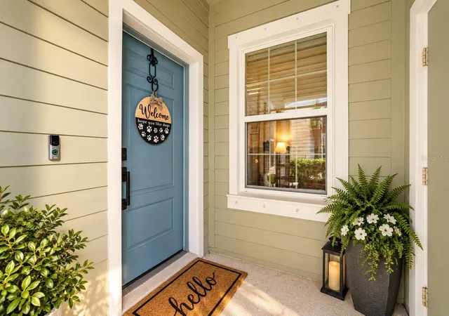 Photo 2 of Townhouse for sale at 13542 Circa Crossing Dr, Lithia, FL 33547 | MLS# TB8542415 | Listing updated on 2026-10-03