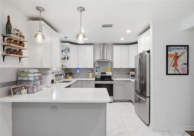 Photo 4 of Single family home for sale at 1016 W Ohio Ave, Tampa, FL 33603 | MLS# TB8542454 | Listing updated on 2026-09-11